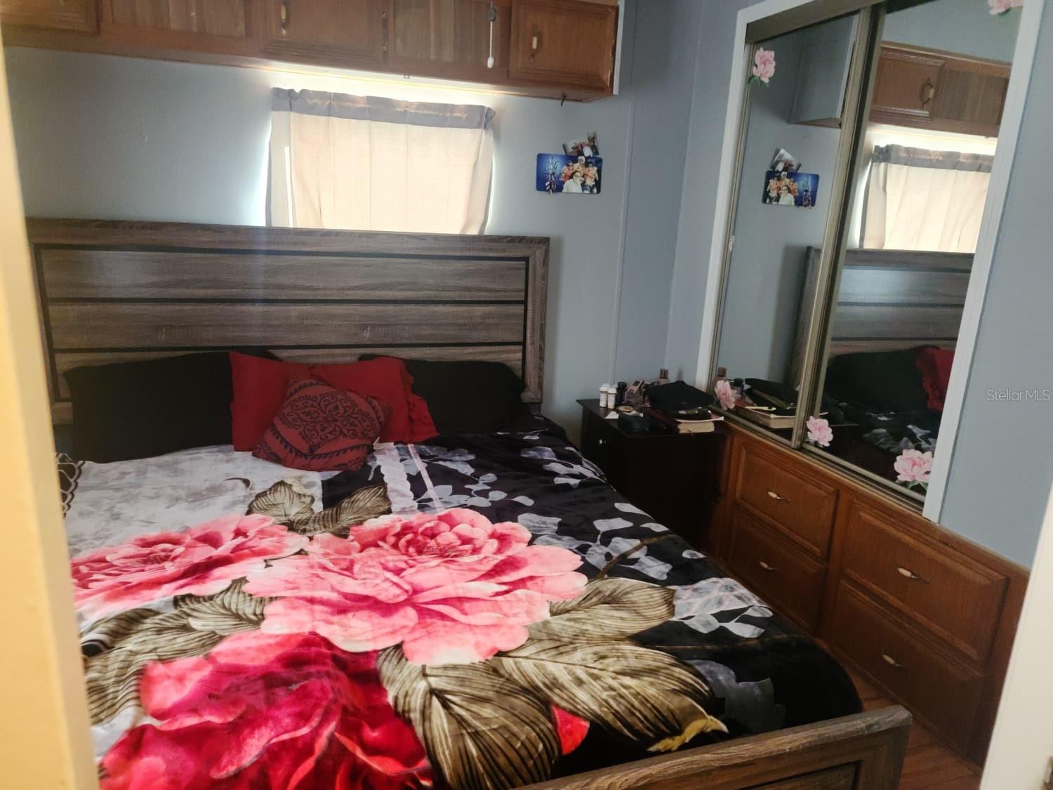 LAKE HAVEN ACRES - Residential