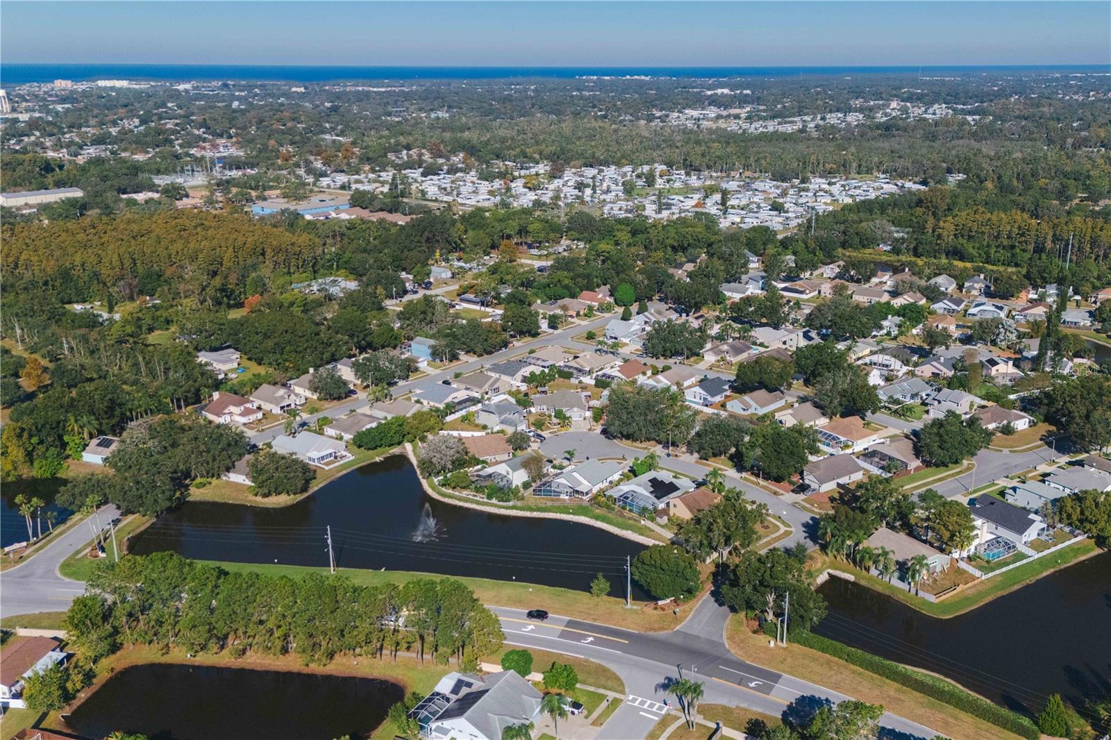 SUMMER LAKES - Residential