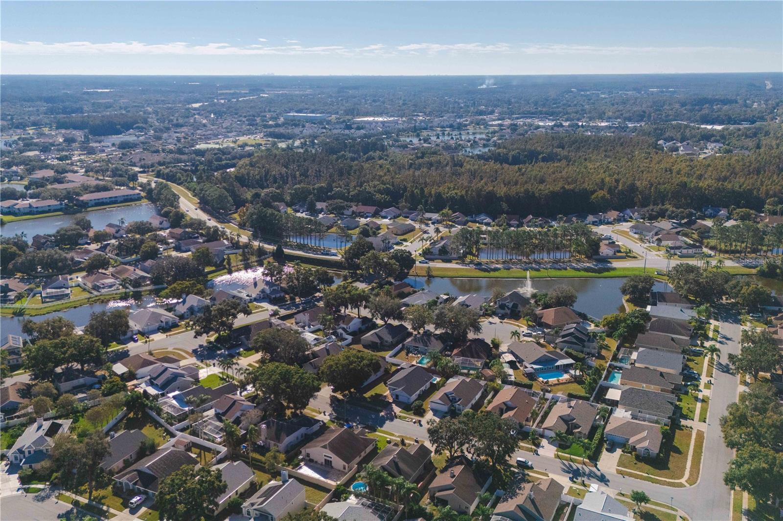 SUMMER LAKES - Residential