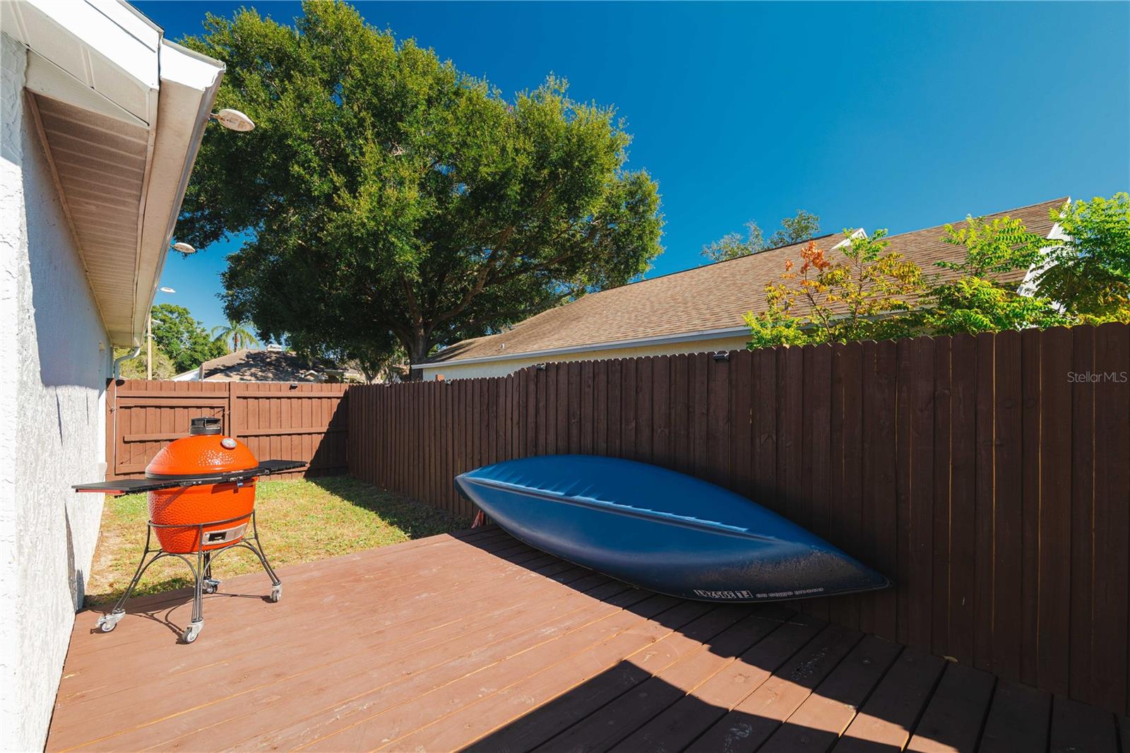 SUMMER LAKES - Residential