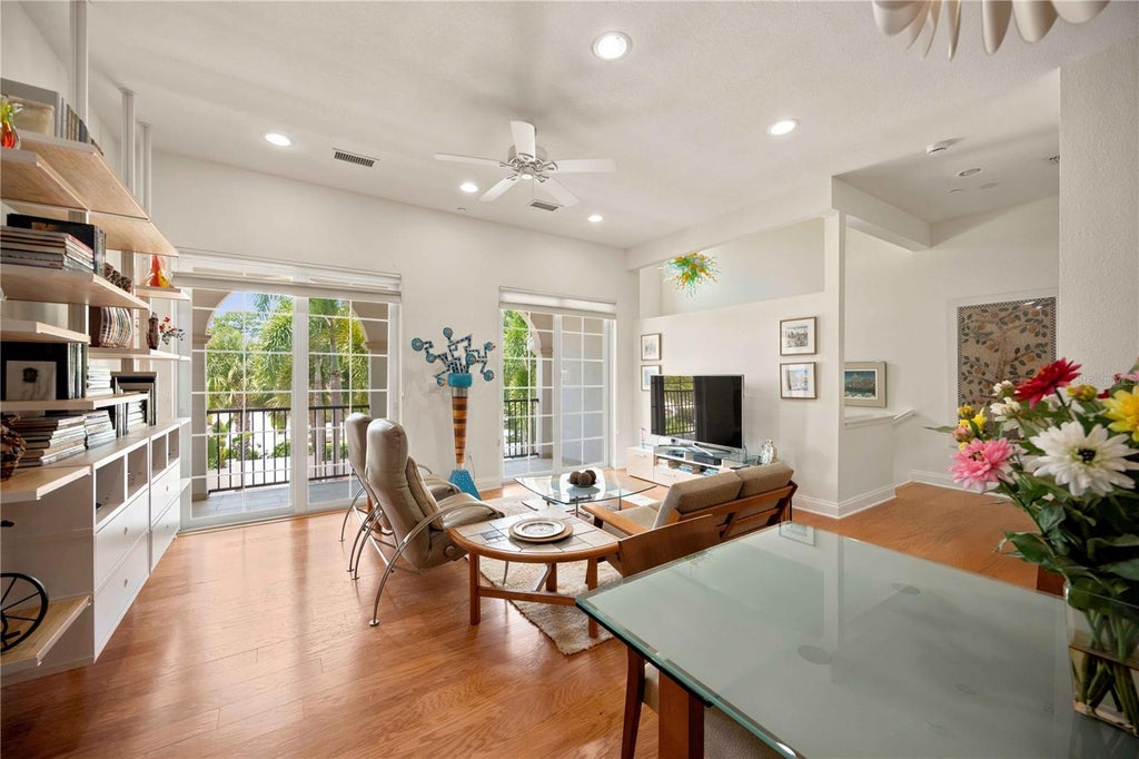 Photo of 435 Nokomis Avenue S #312, Venice, FL 34285 (MLS # A4703408)