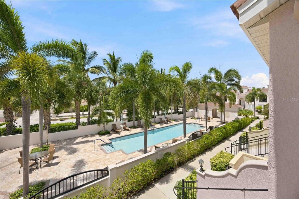 Photo of 435 Nokomis Avenue S #312, Venice, FL 34285 (MLS # A4703408)