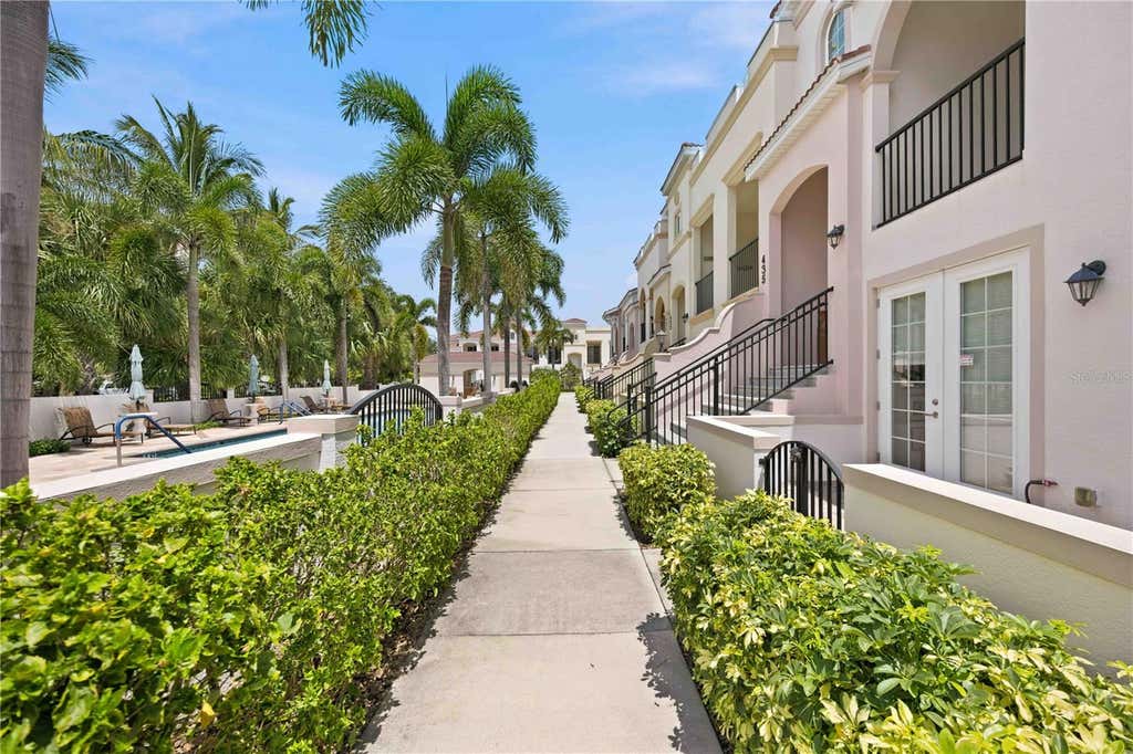 Photo of 435 Nokomis Avenue S #312, Venice, FL 34285 (MLS # A4703408)