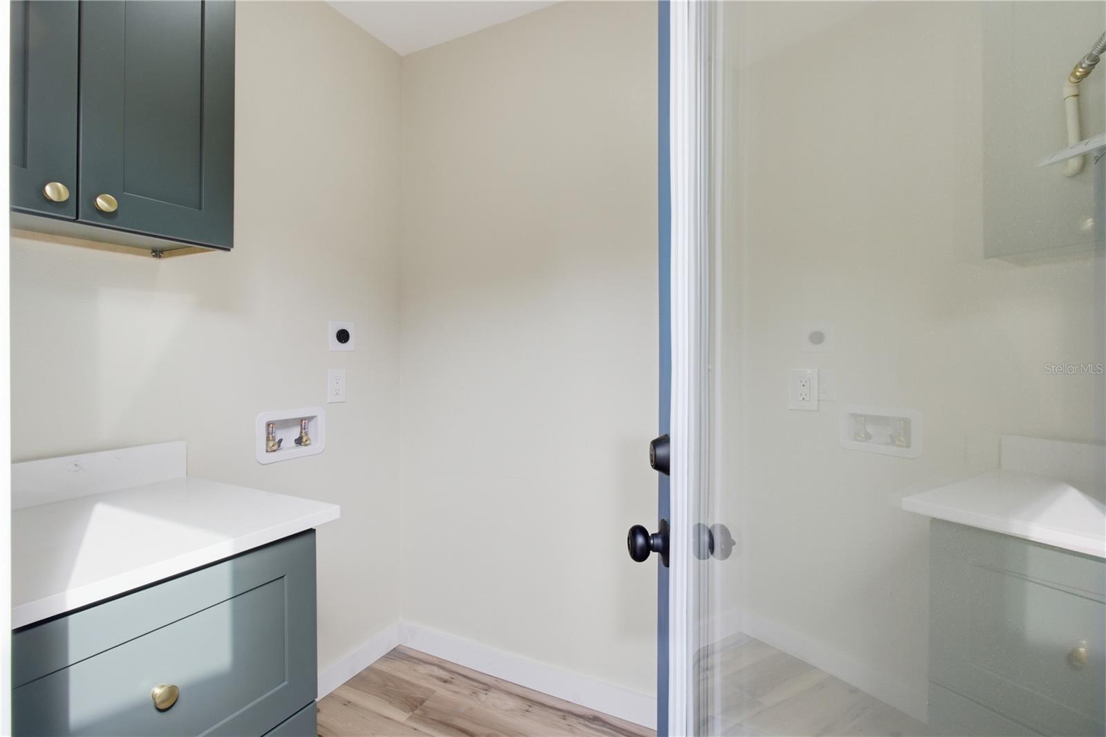 ROEBUCKS REP - Residential