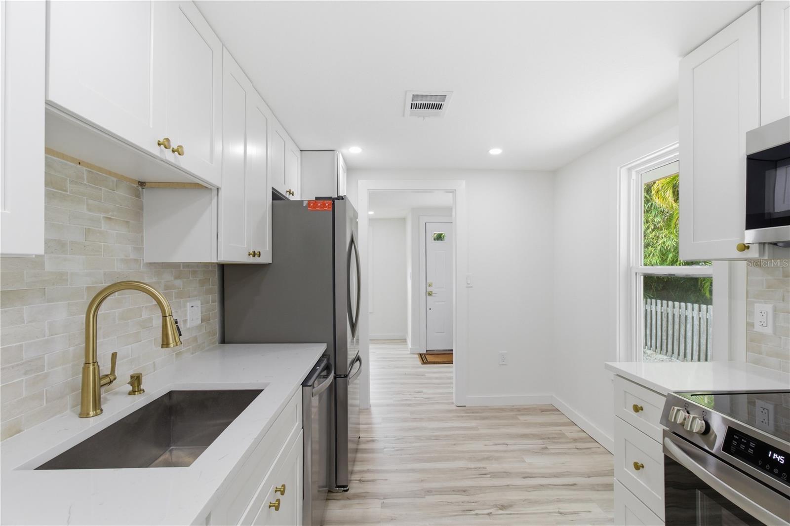 ROEBUCKS REP - Residential