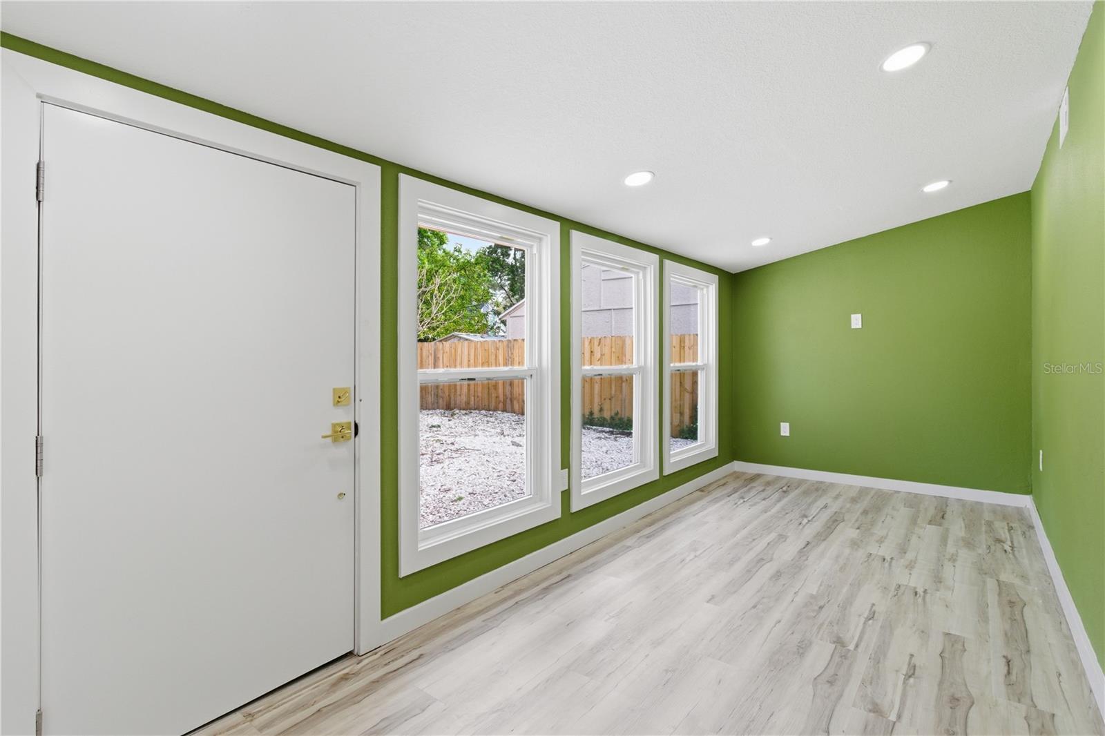 ROEBUCKS REP - Residential