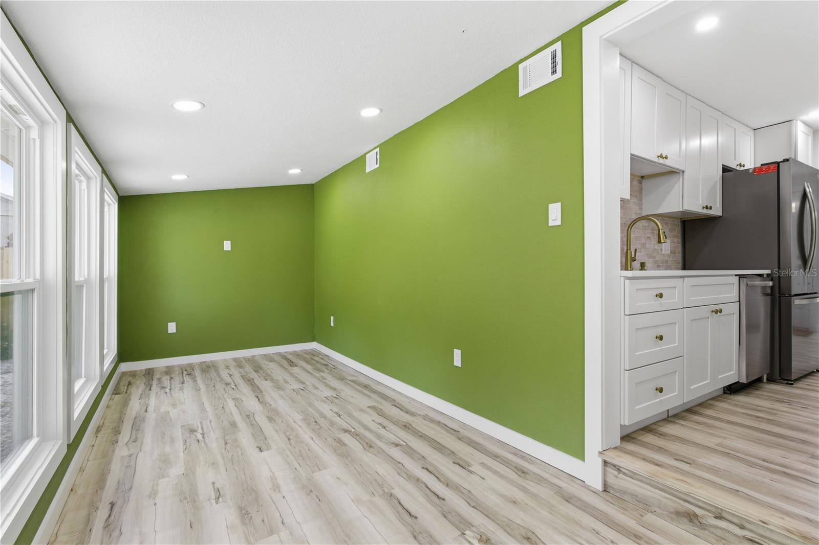 ROEBUCKS REP - Residential