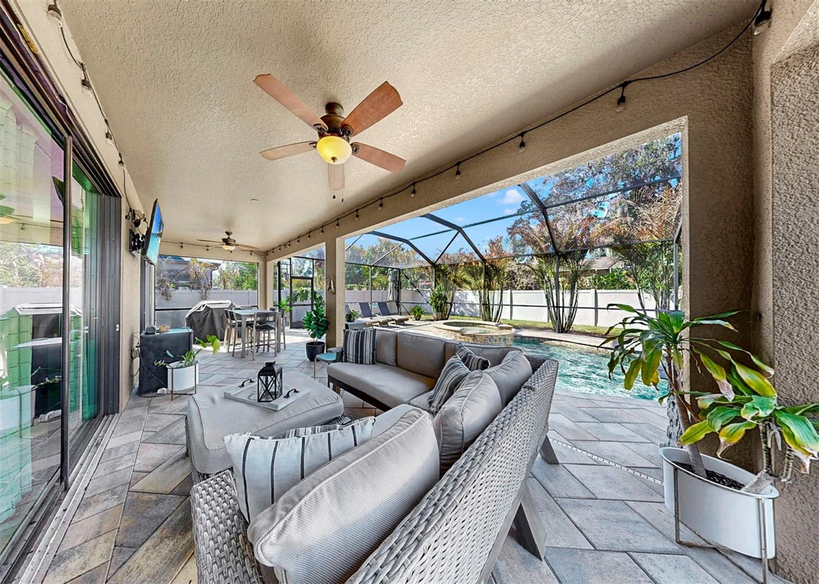 SHETLAND RIDGE - Residential