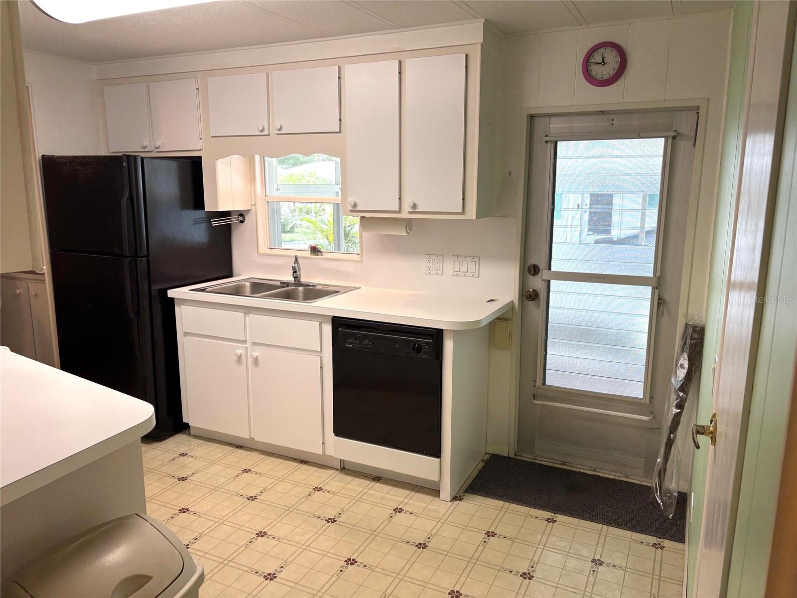 5536 DENMARK DRIVE, BRADENTON, FL, 34207 2 5536 DENMARK DRIVE