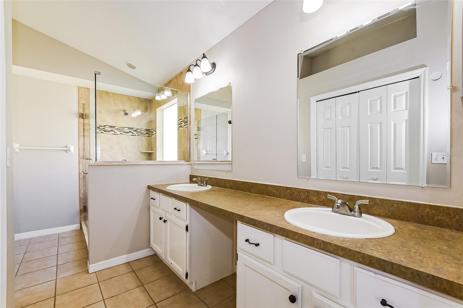 MILL CREEK VILLAGE - Residential