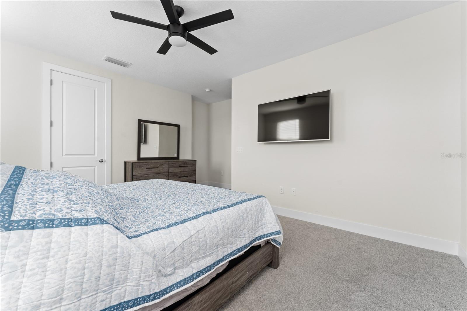 BRENTWOOD LANDING - Residential