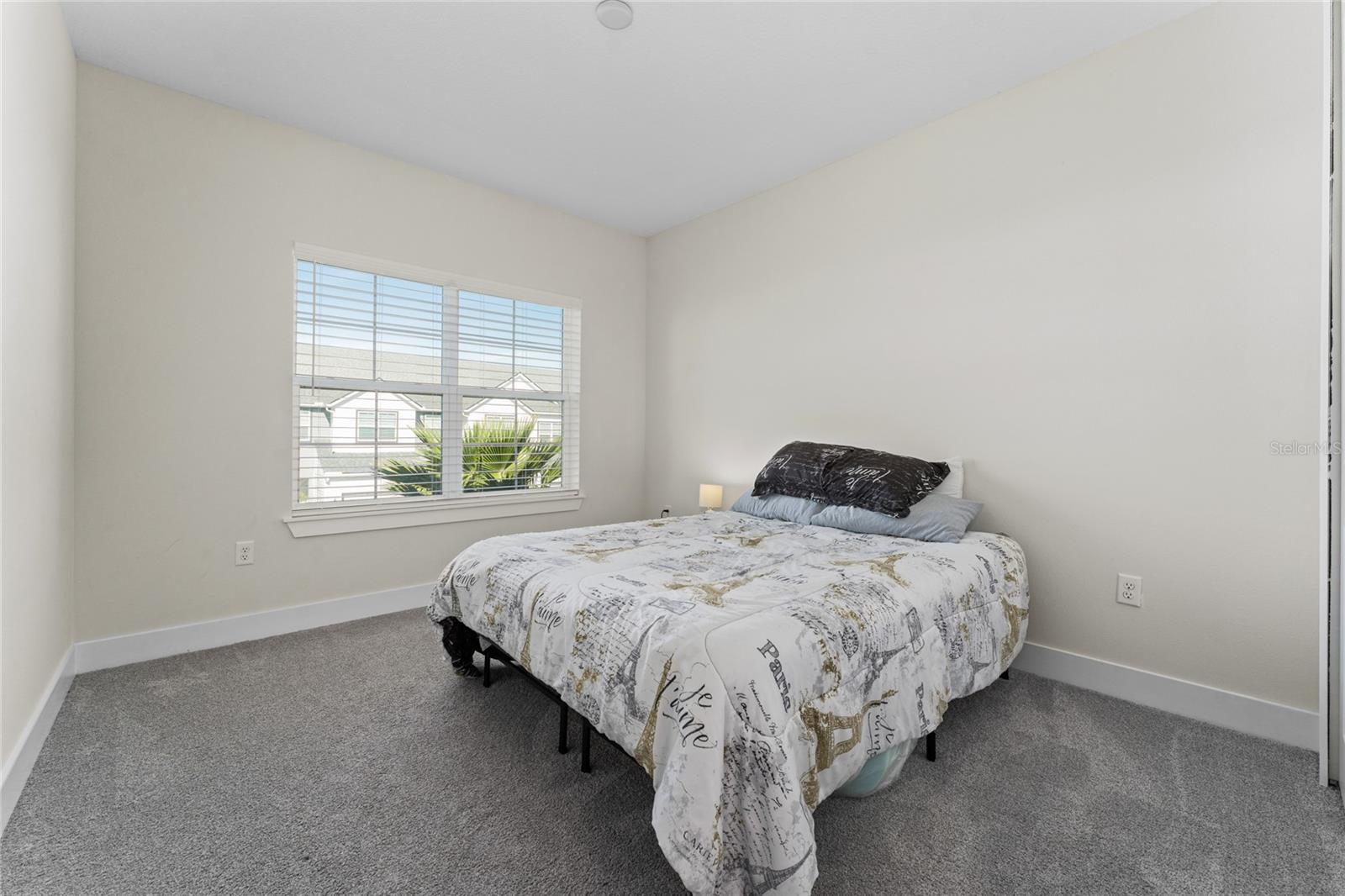 BRENTWOOD LANDING - Residential