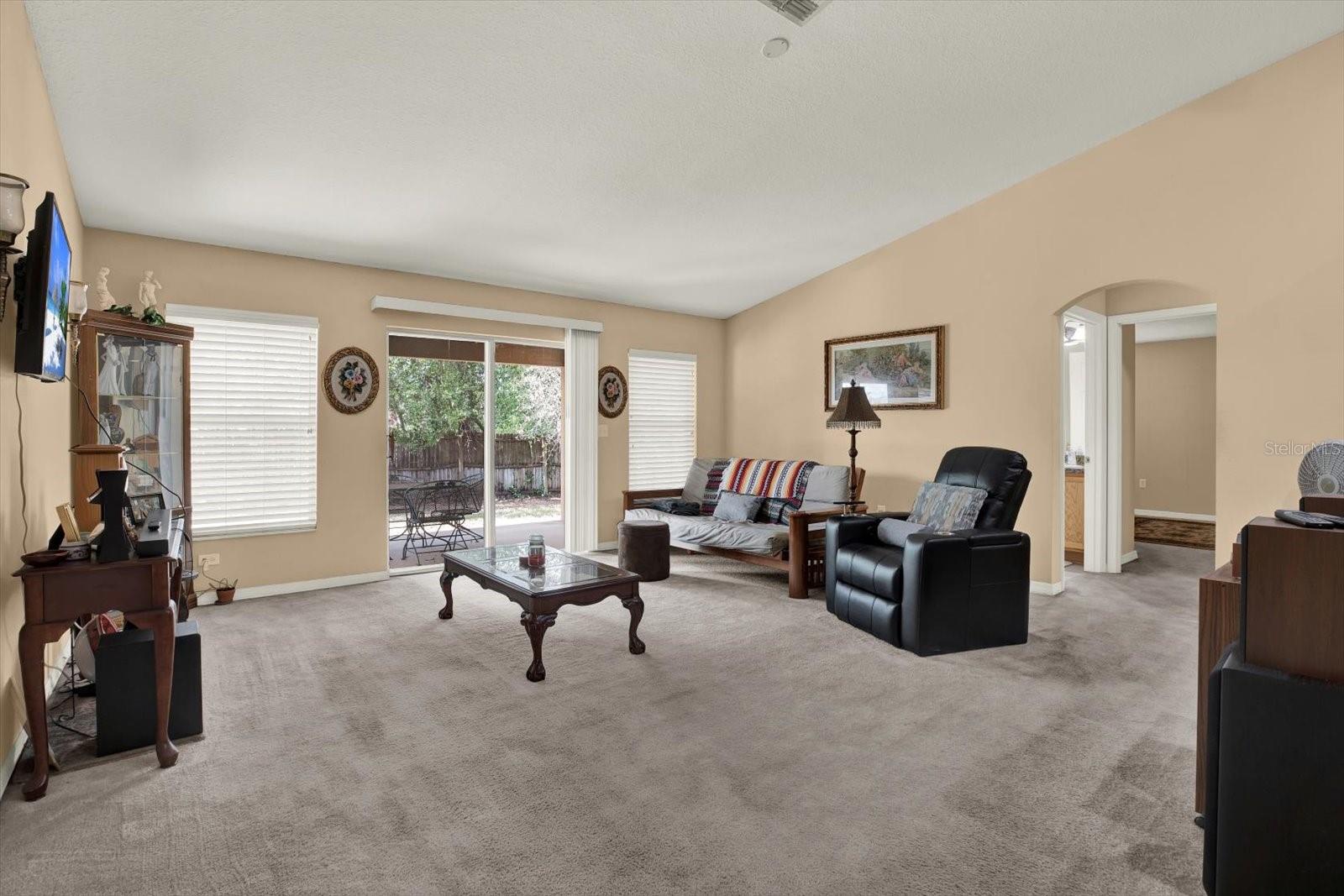 SPRING HILL - Residential