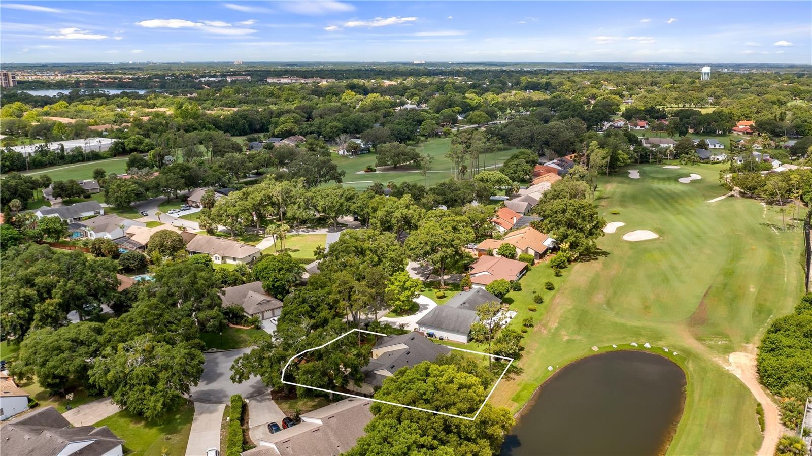 7237 WOODVILLE CRESCENT