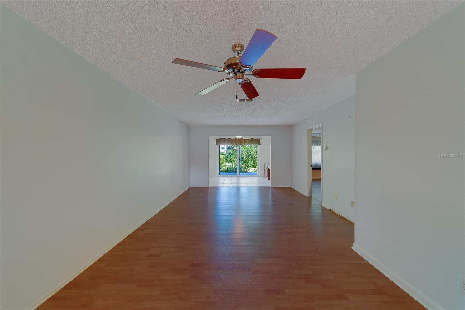 HIGHLAND LAKES VILLAS ON THE GREEN - Residential