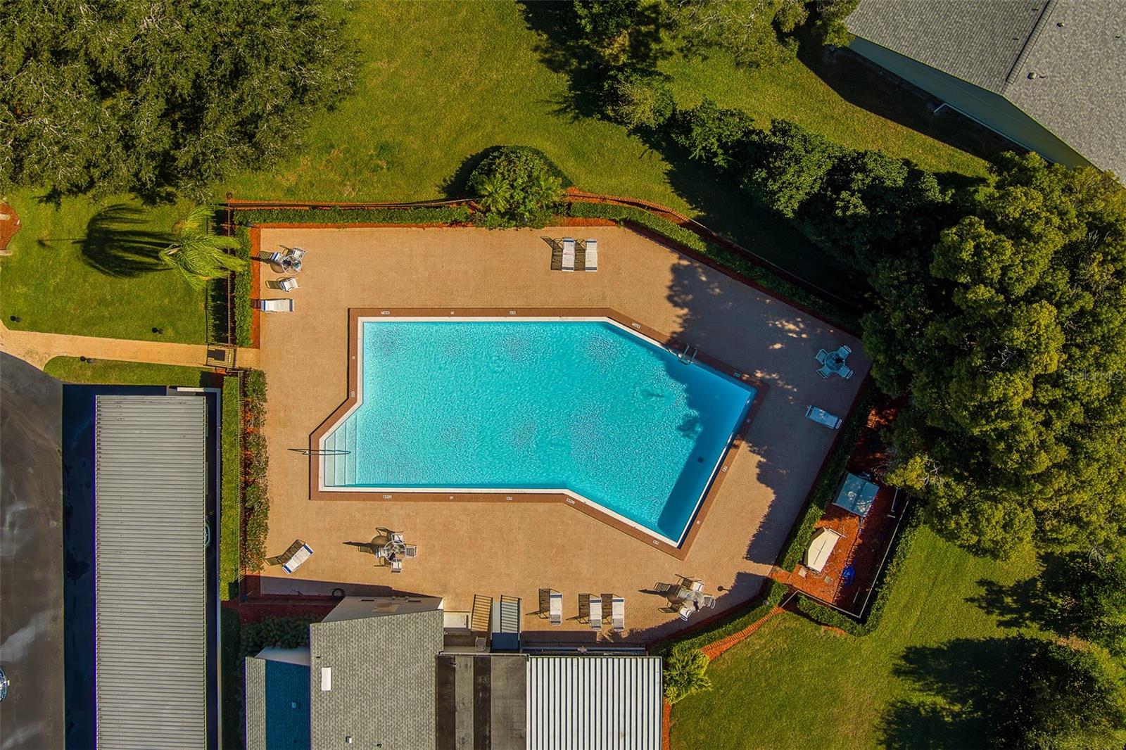 HIGHLAND LAKES VILLAS ON THE GREEN - Residential