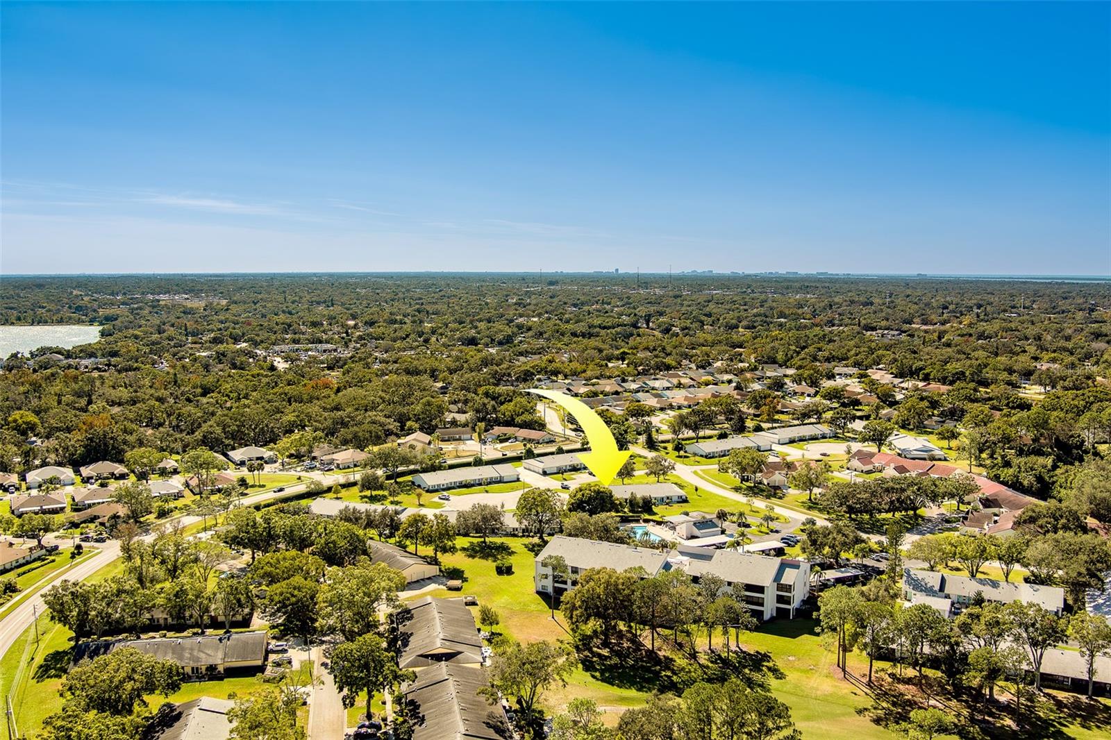 HIGHLAND LAKES VILLAS ON THE GREEN - Residential