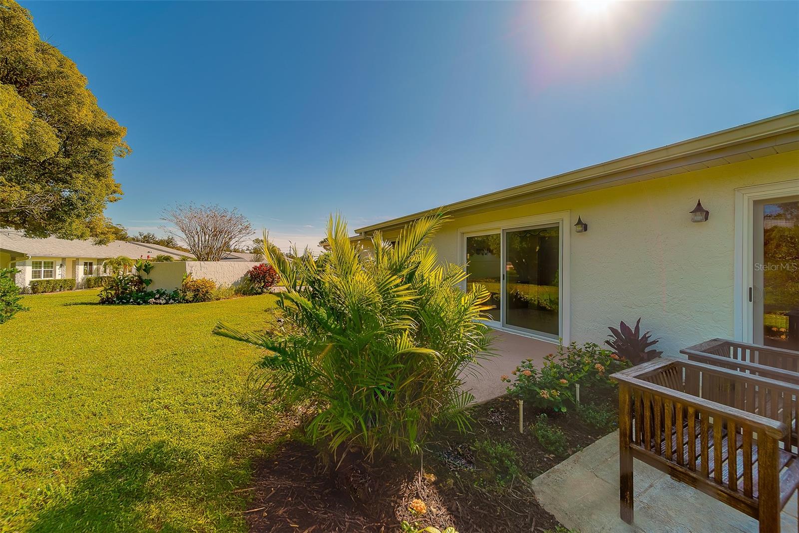 HIGHLAND LAKES VILLAS ON THE GREEN - Residential