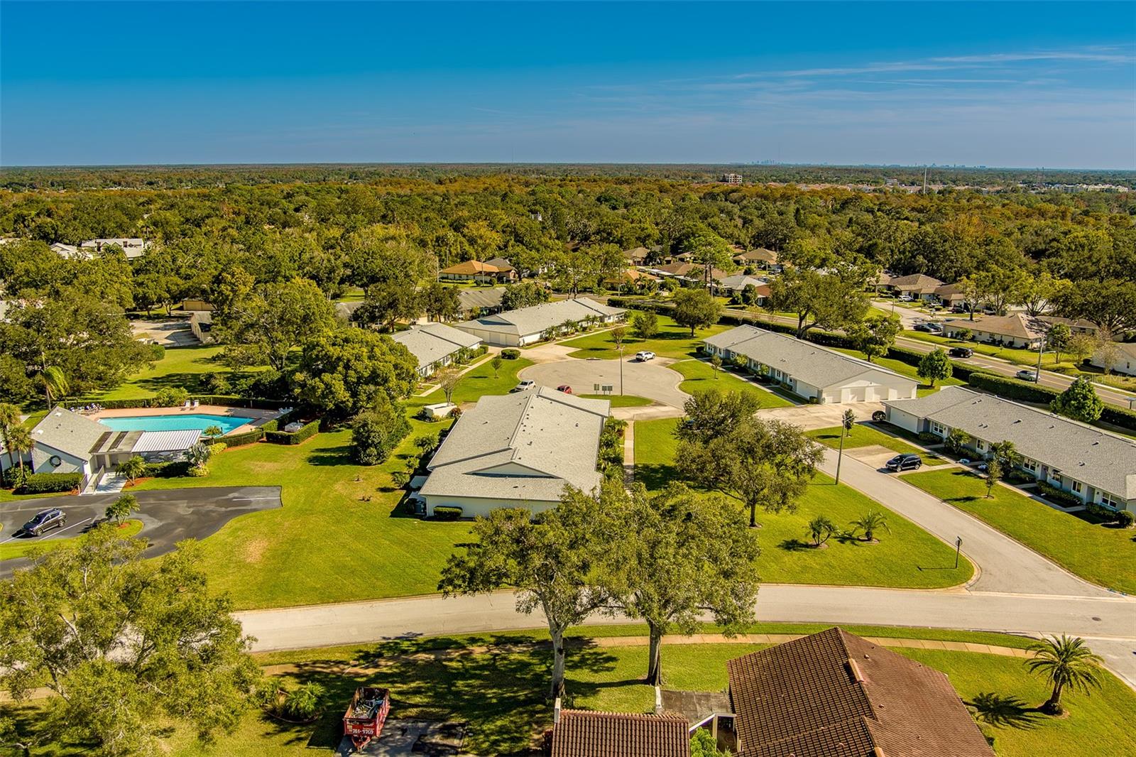 HIGHLAND LAKES VILLAS ON THE GREEN - Residential