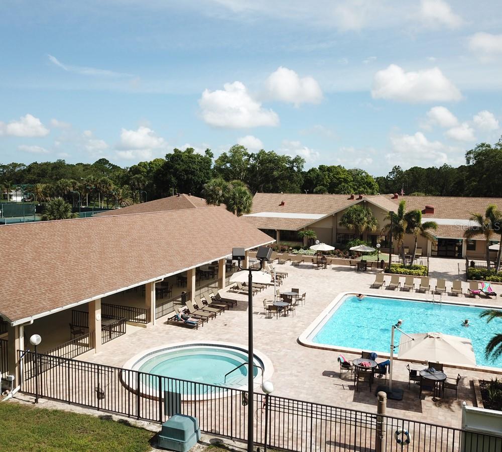 HIGHLAND LAKES VILLAS ON THE GREEN - Residential