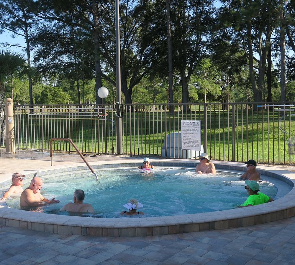 HIGHLAND LAKES VILLAS ON THE GREEN - Residential