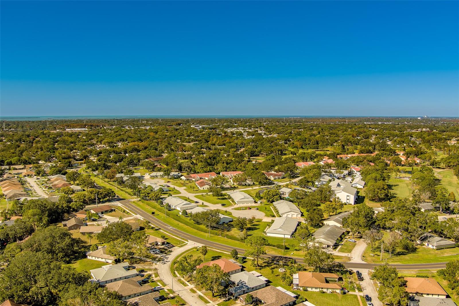 HIGHLAND LAKES VILLAS ON THE GREEN - Residential