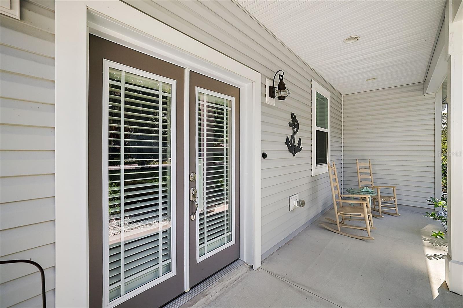 GLENNS COVE ADD 01 - Residential