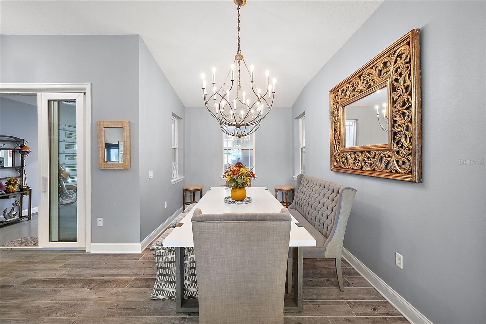 GLENNS COVE ADD 01 - Residential