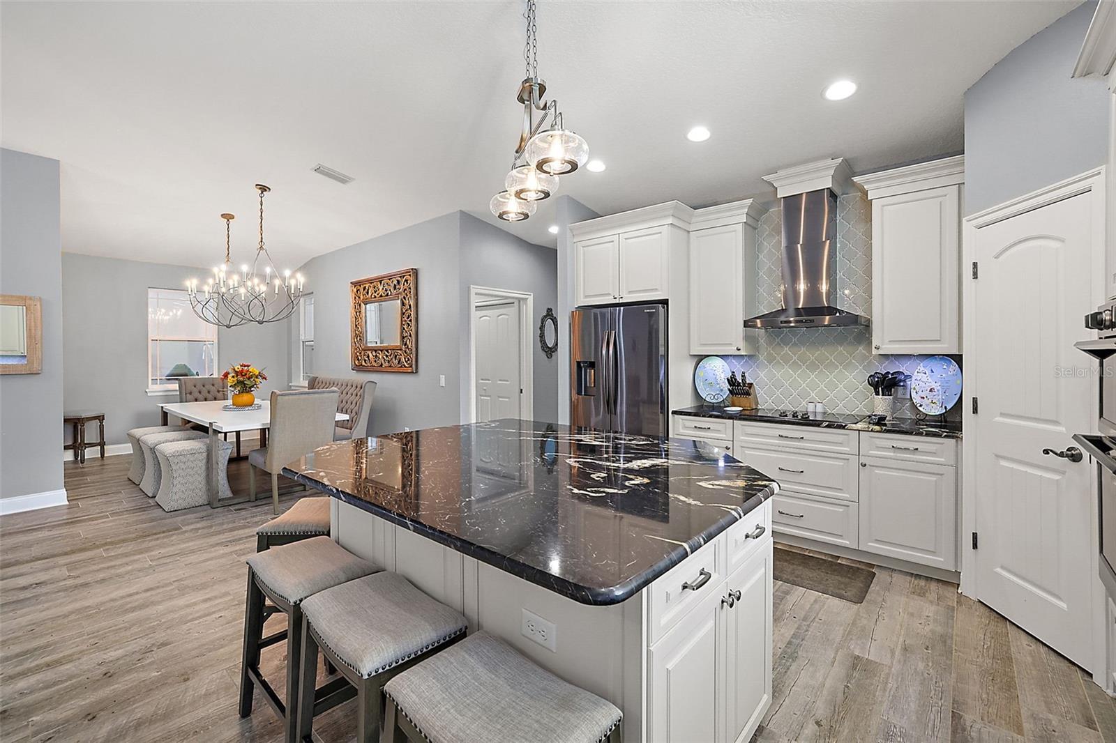 GLENNS COVE ADD 01 - Residential