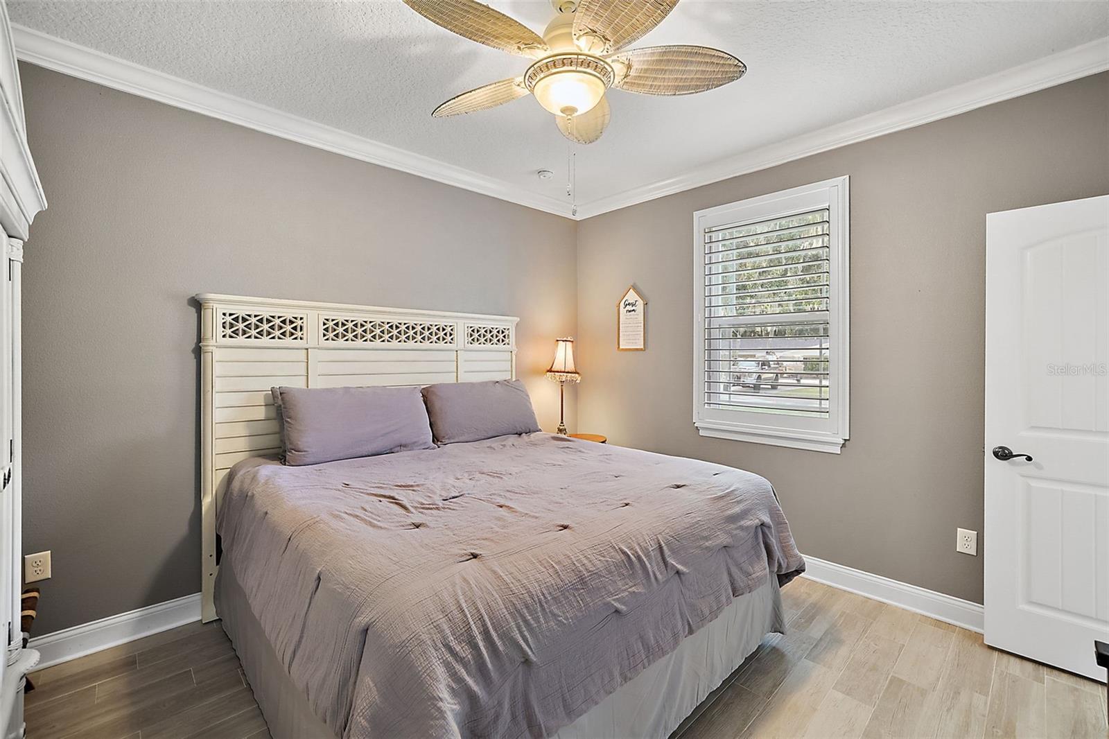 GLENNS COVE ADD 01 - Residential