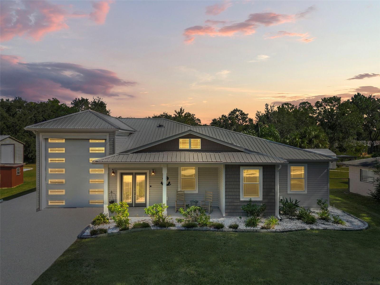 GLENNS COVE ADD 01 - Residential