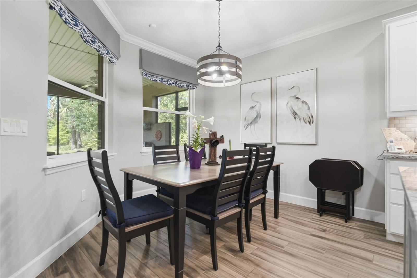 VICTORIA GARDENS MODEL CENTER - Residential