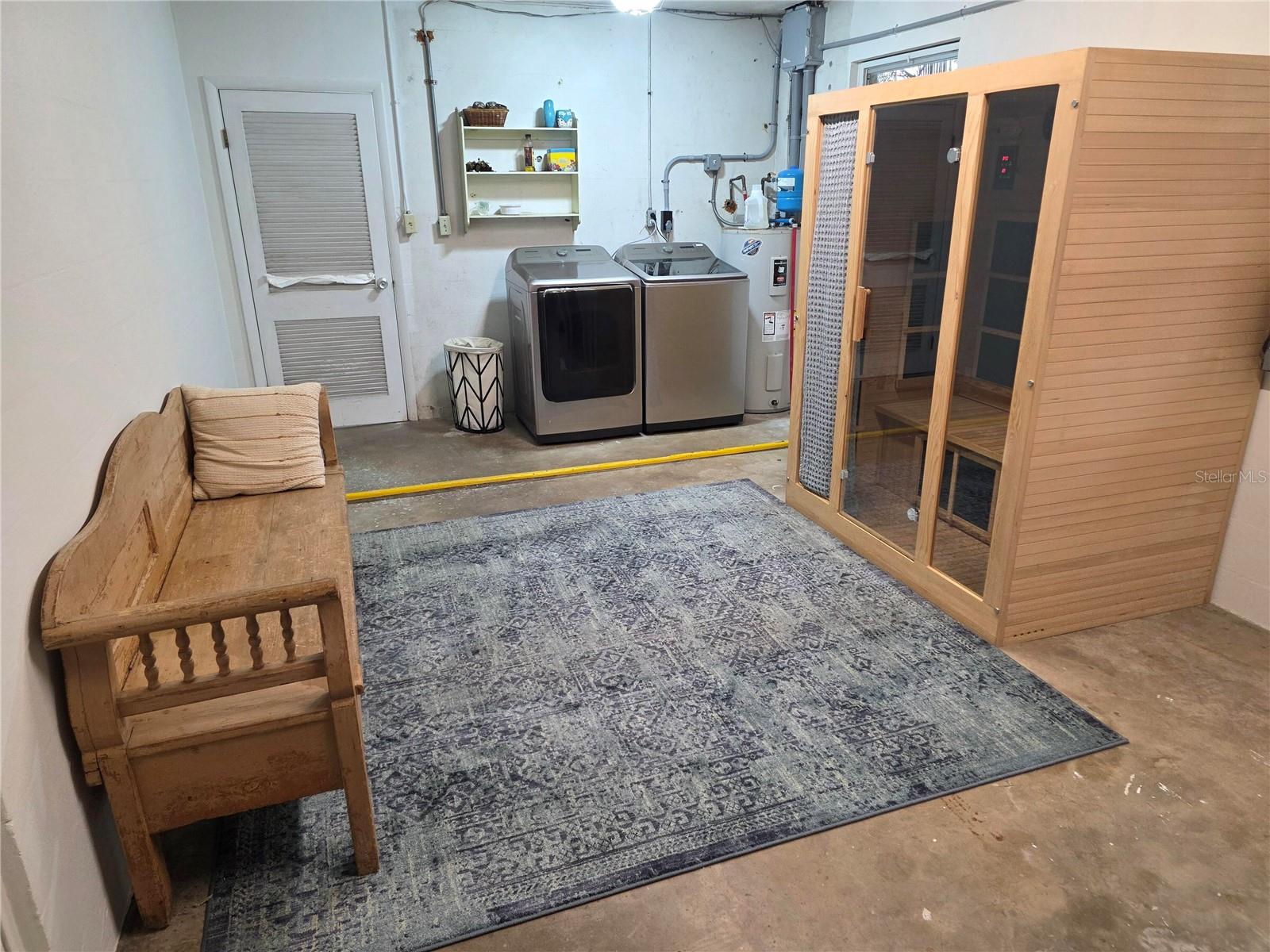 RIVERWOOD PARK AMD - Residential