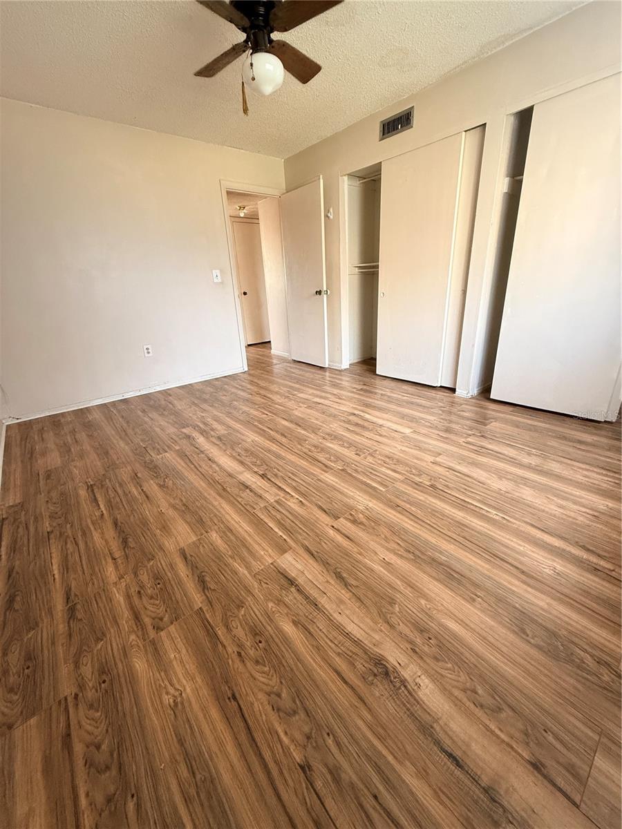 ASHWOOD CONDO - Residential