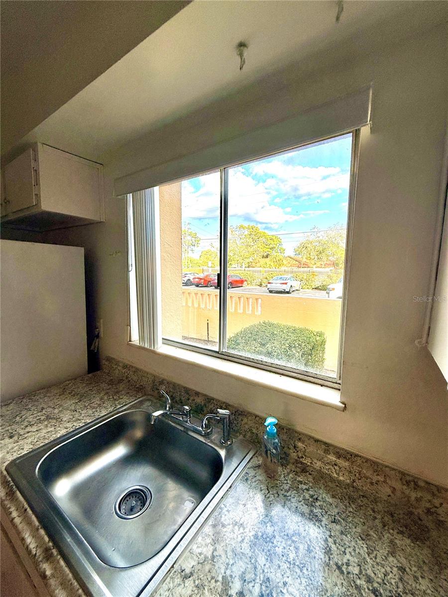 ASHWOOD CONDO - Residential