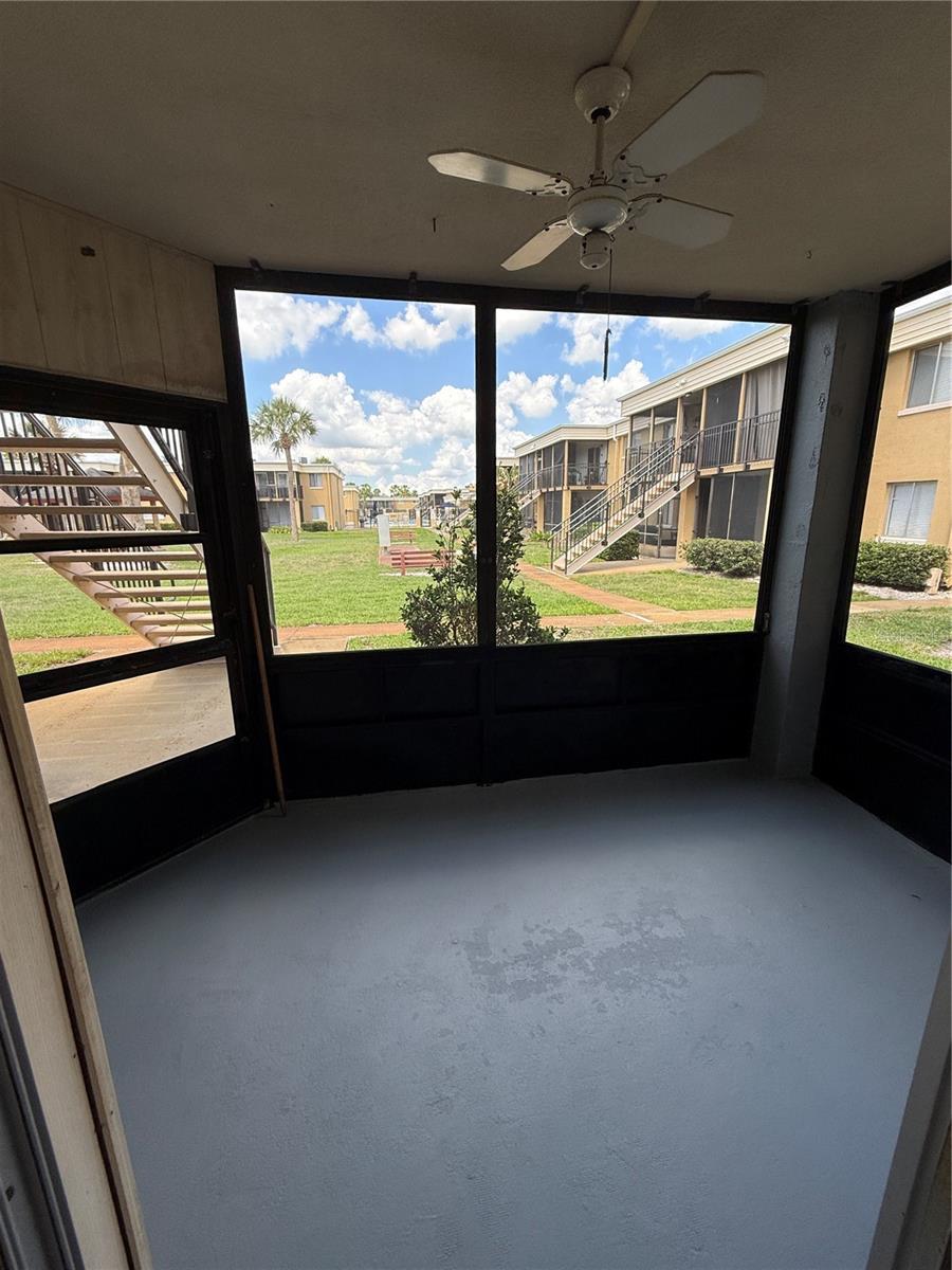 ASHWOOD CONDO - Residential