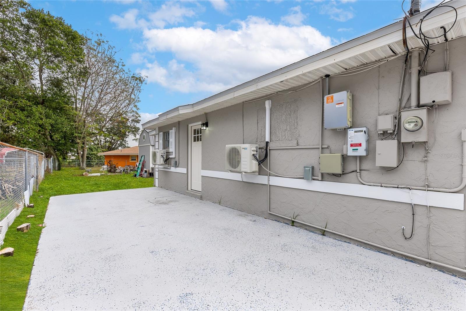 VALENCIA HILLS SUB - Residential