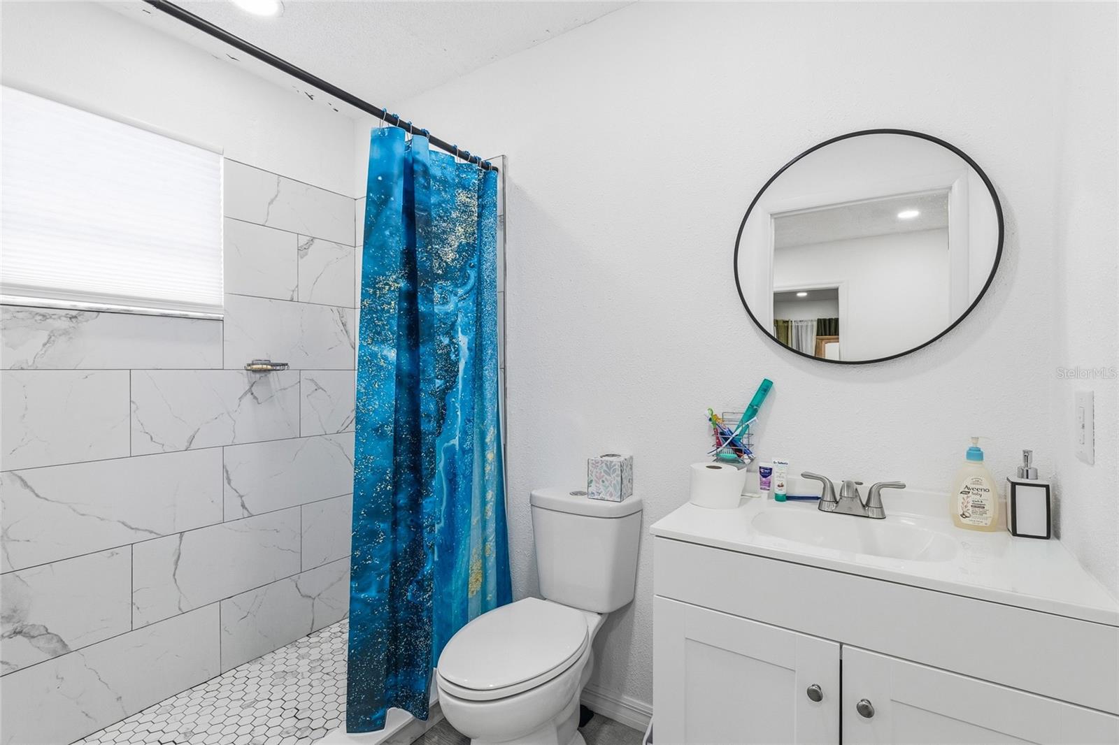 VALENCIA HILLS SUB - Residential