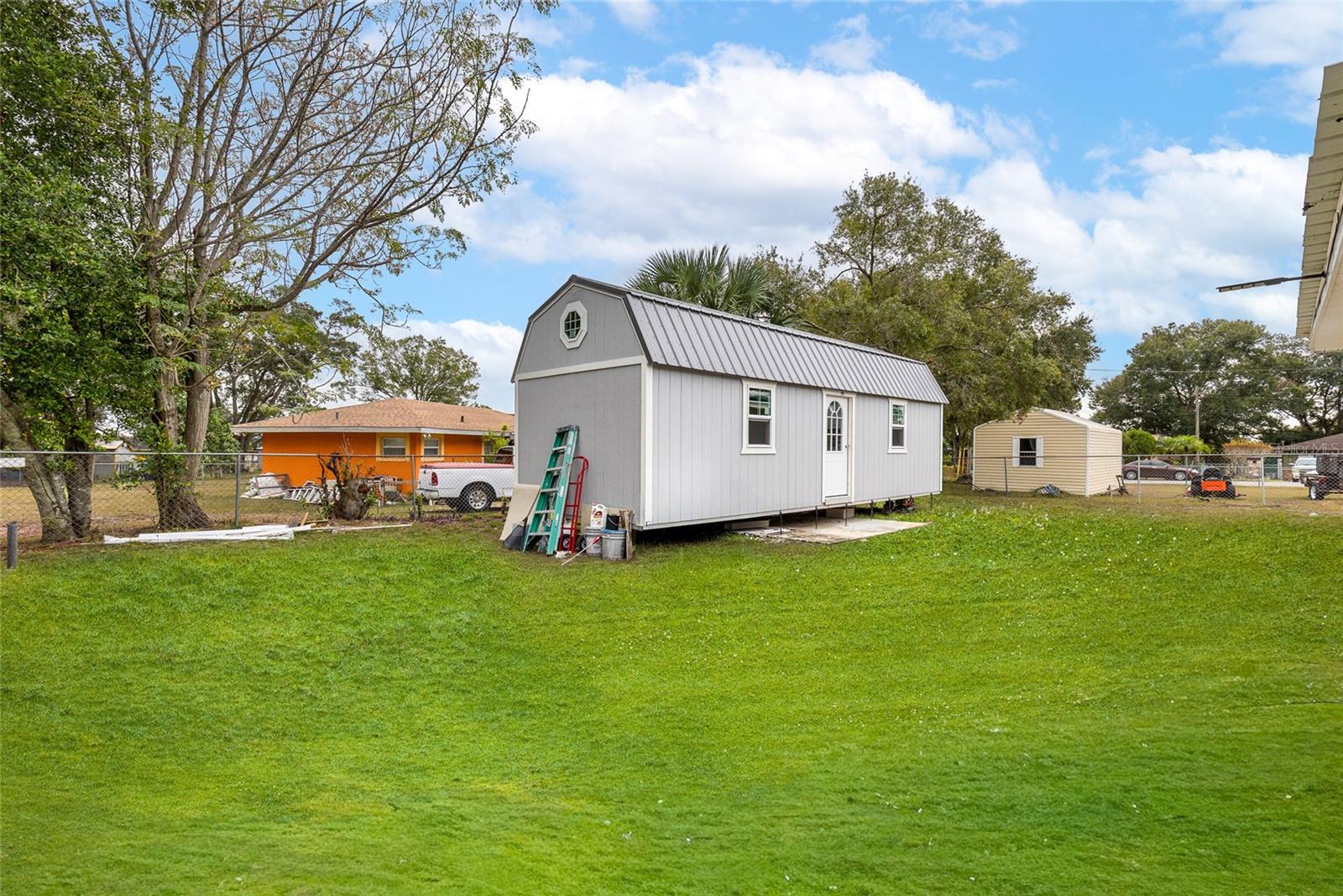 VALENCIA HILLS SUB - Residential