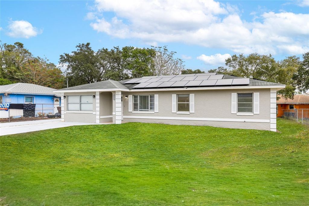 Photo of 2117 Lemon Street, Haines City, FL 33844 (MLS # S5139995)