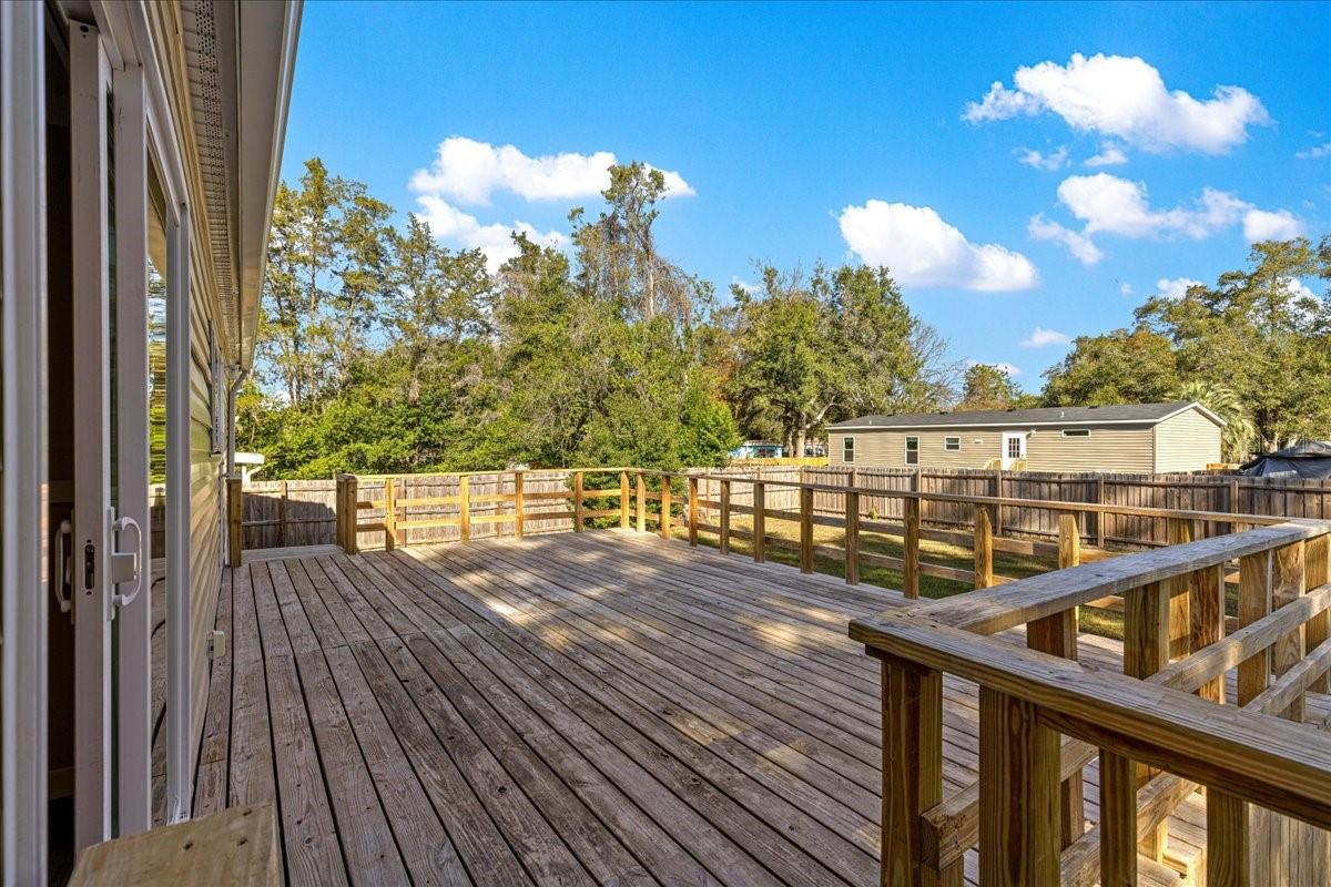 SOUTHGATE MOBILE MANOR - Residential