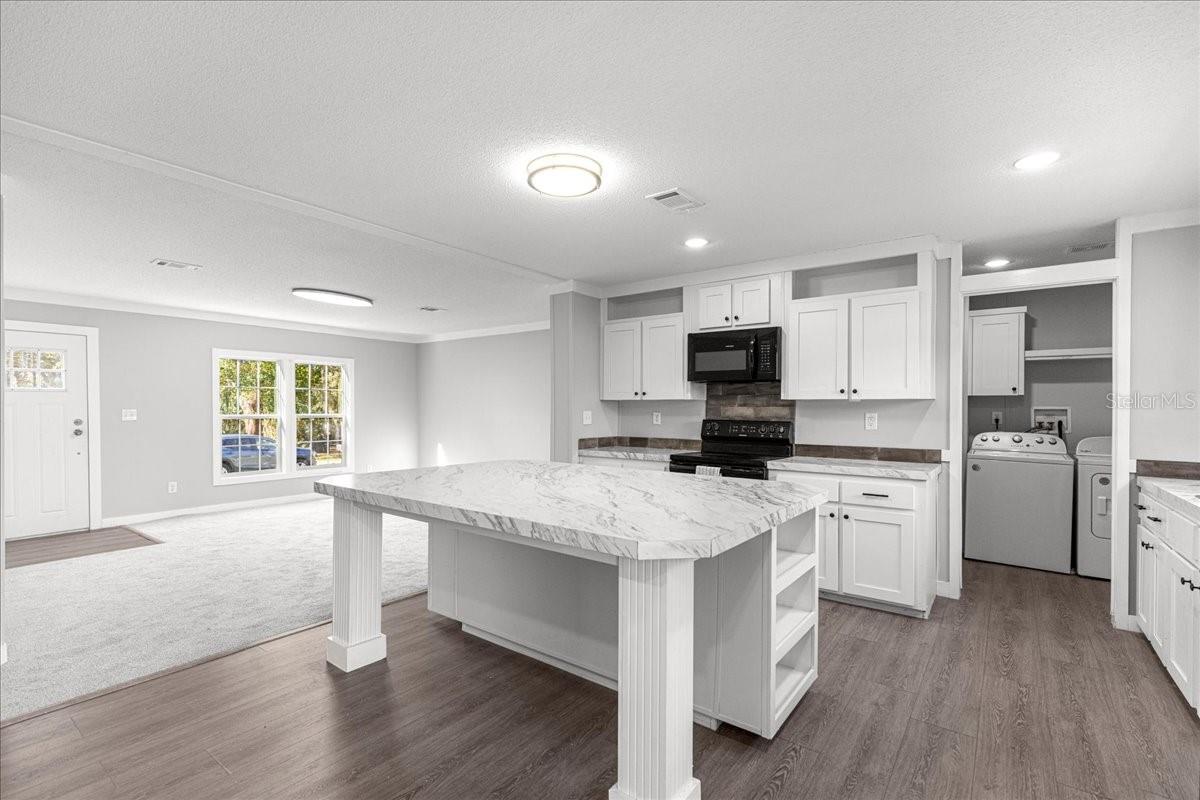 SOUTHGATE MOBILE MANOR - Residential