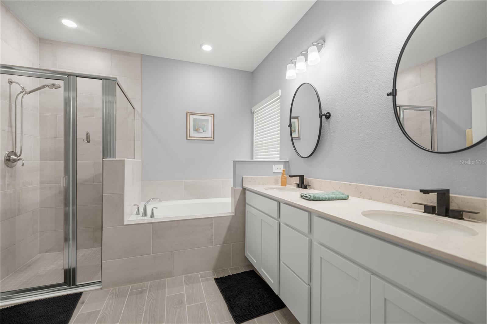 COUNTRY LANE ESTATES - Residential