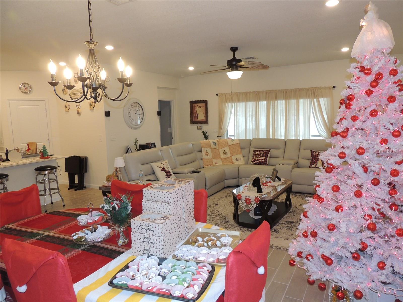 COUNTRY LANE ESTATES - Residential