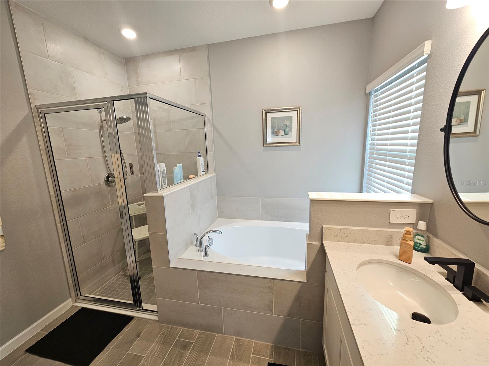 COUNTRY LANE ESTATES - Residential