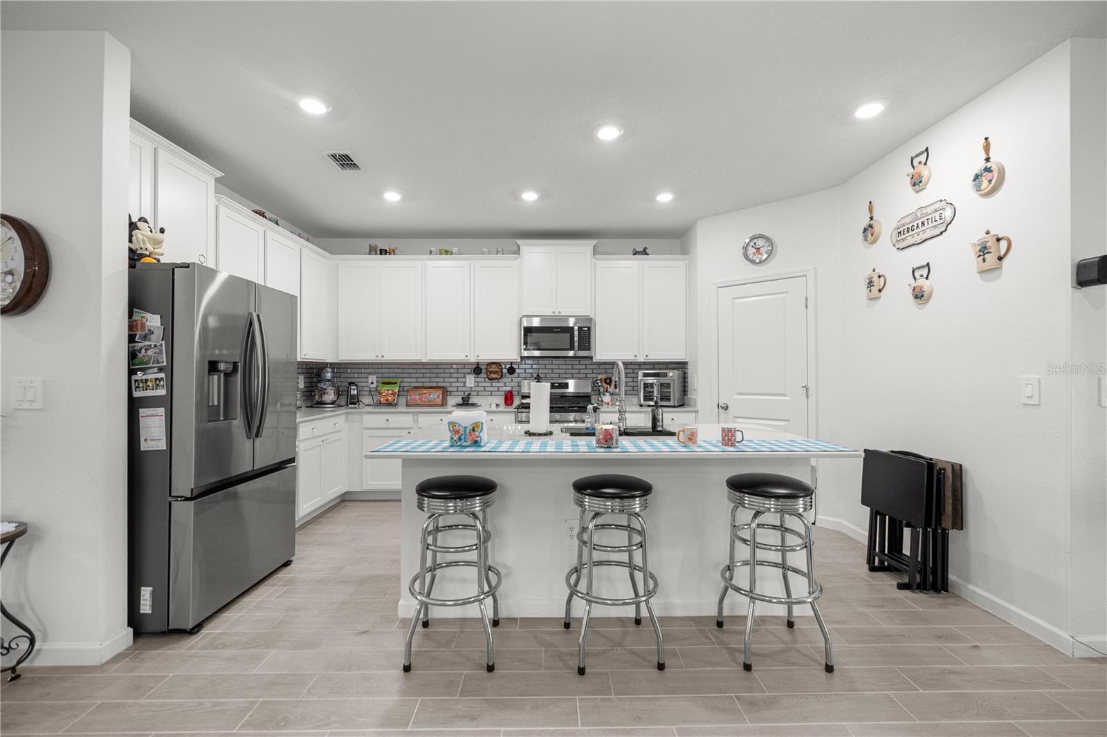 COUNTRY LANE ESTATES - Residential