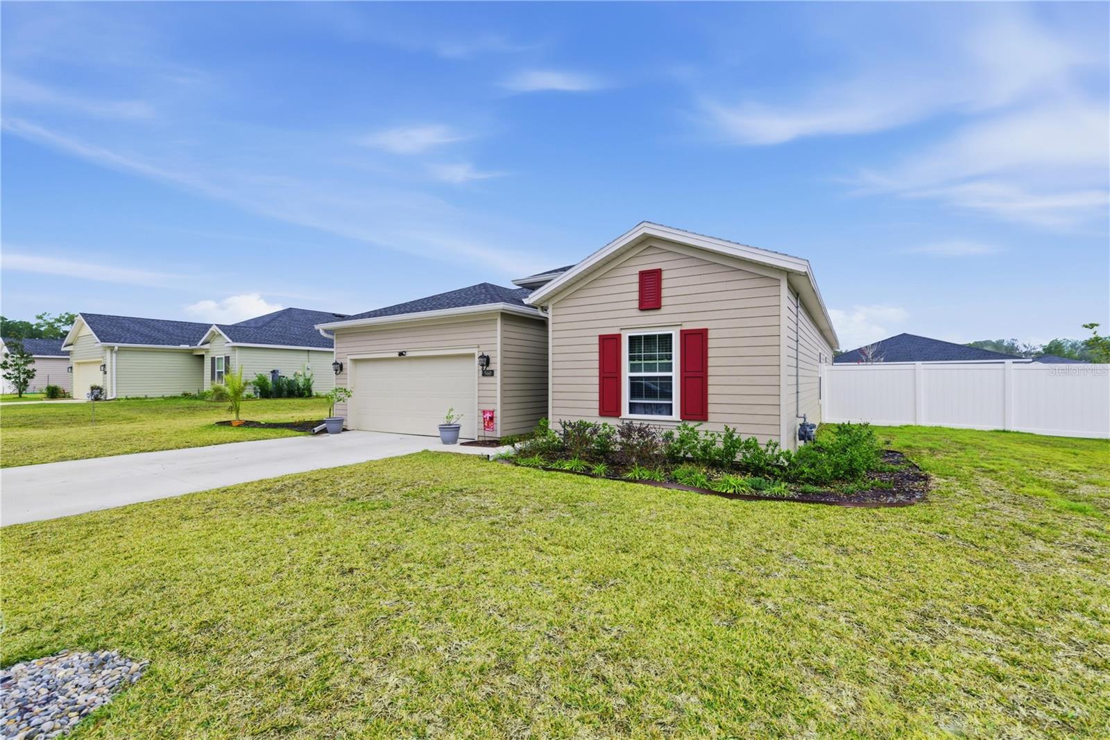 COUNTRY LANE ESTATES - Residential