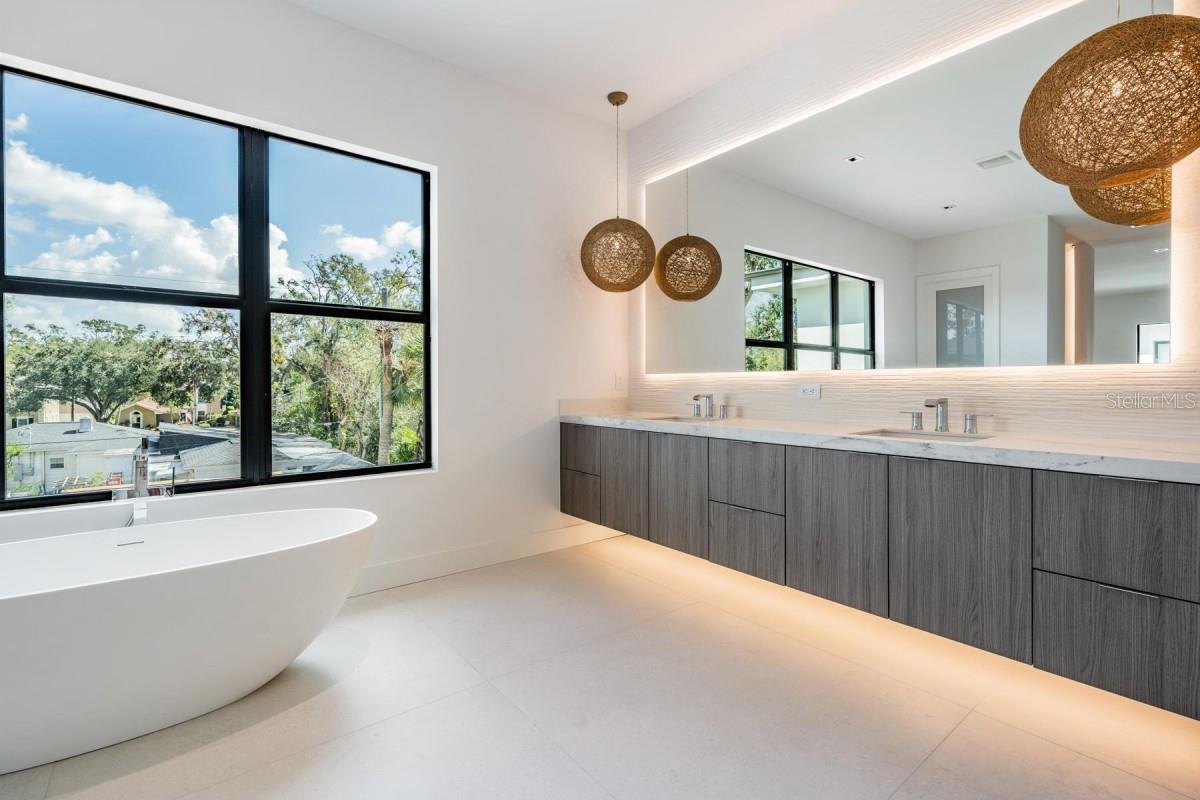 BEACH PARK ANNEX - Residential