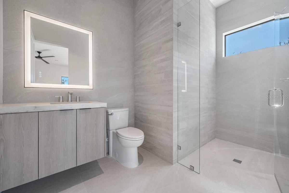 BEACH PARK ANNEX - Residential