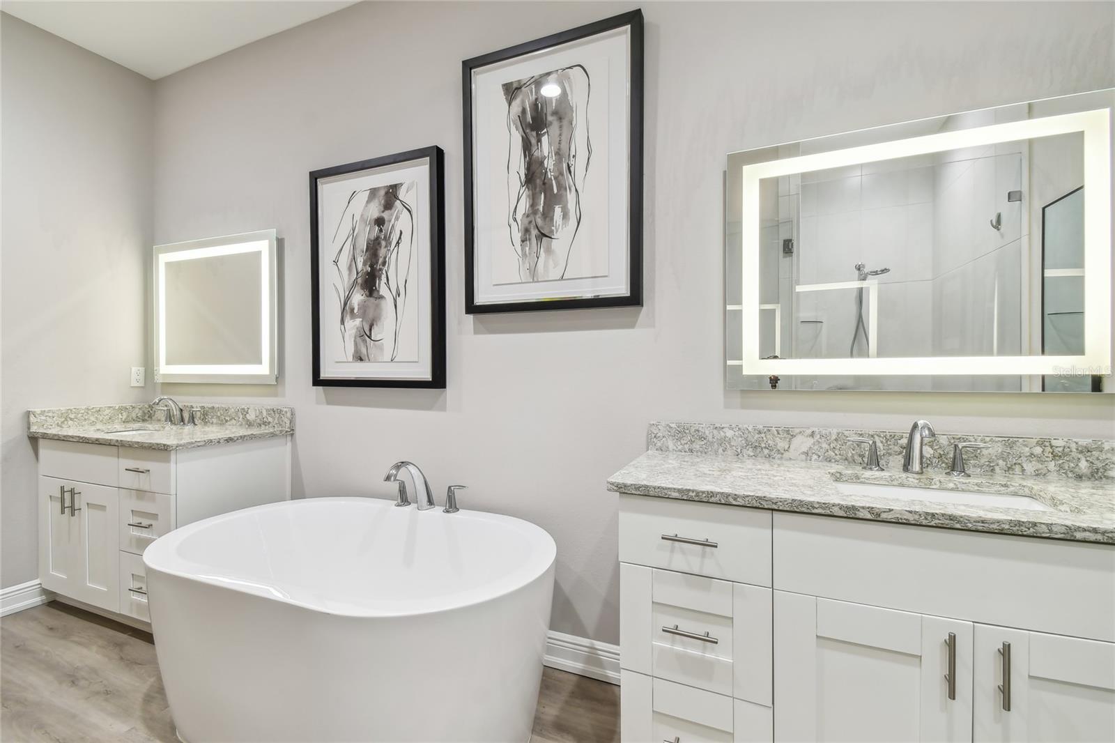 MARINA BAY GARDEN VILLAS - Residential